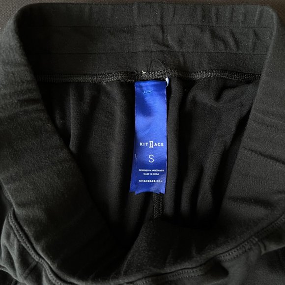 Kit and Ace BRUSHED LOUNGE CROPPED PANTS Black Size S - Picture 4 of 4